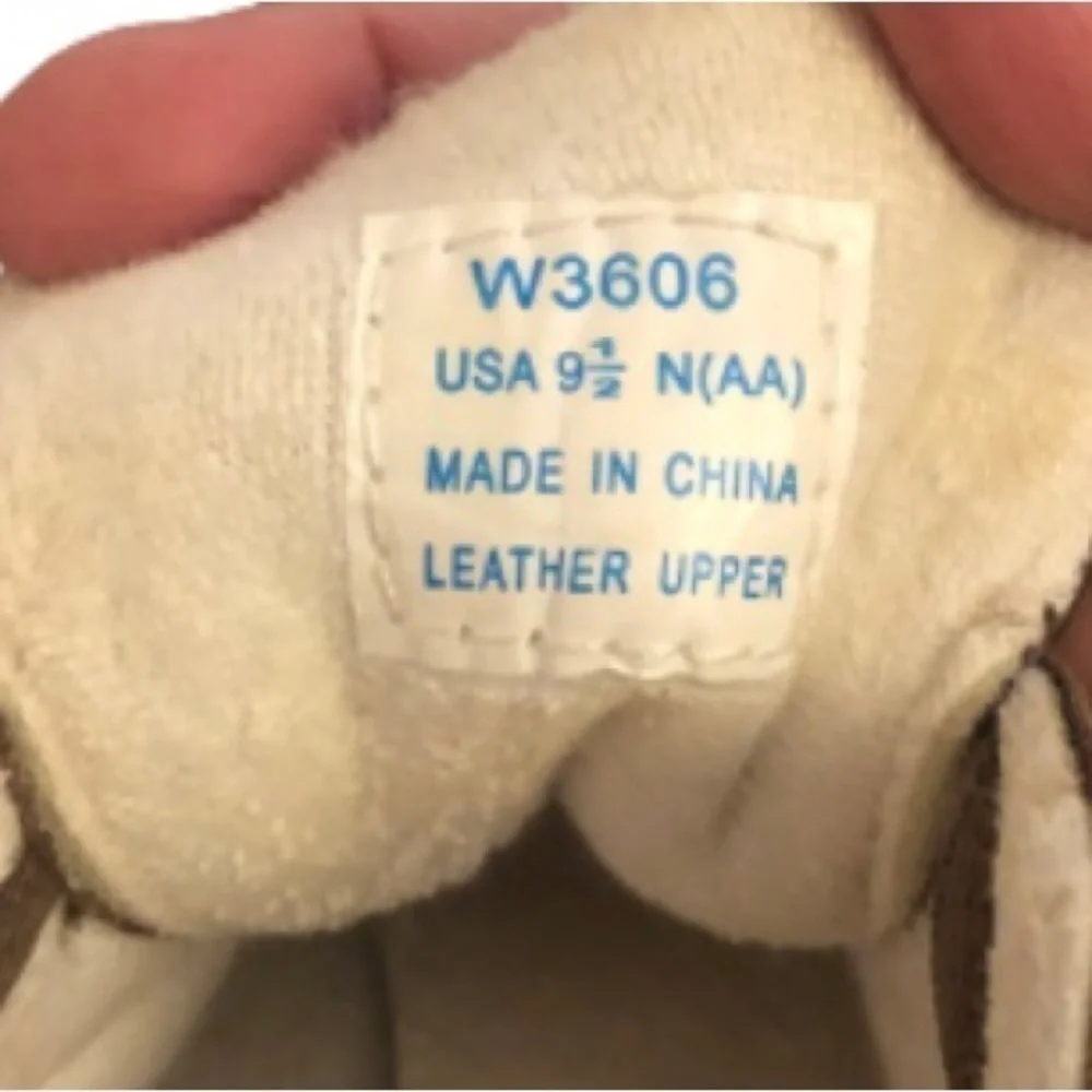 Propet  W3606 bronze Firefly lace up comfrt snkrs SIZE 9.5N metallic